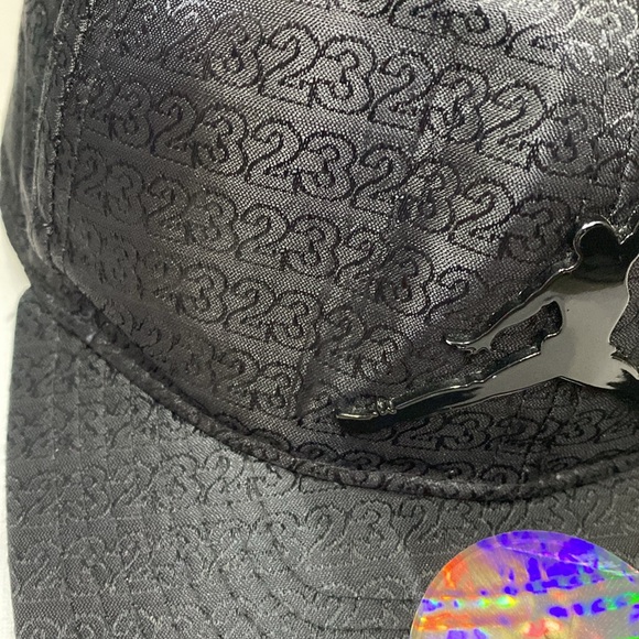Youth Size Air Jordan Jumpman All Over 23 snap back - Picture 2 of 13